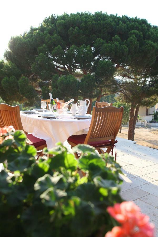 La Ghisonaise Maison D'Hotes カルヴィ エクステリア 写真